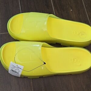 UGG slides gella yellow